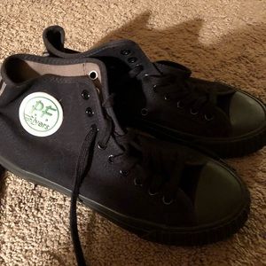 Men’s PF Flyers